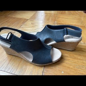 Clarks Navy Sandals size 9